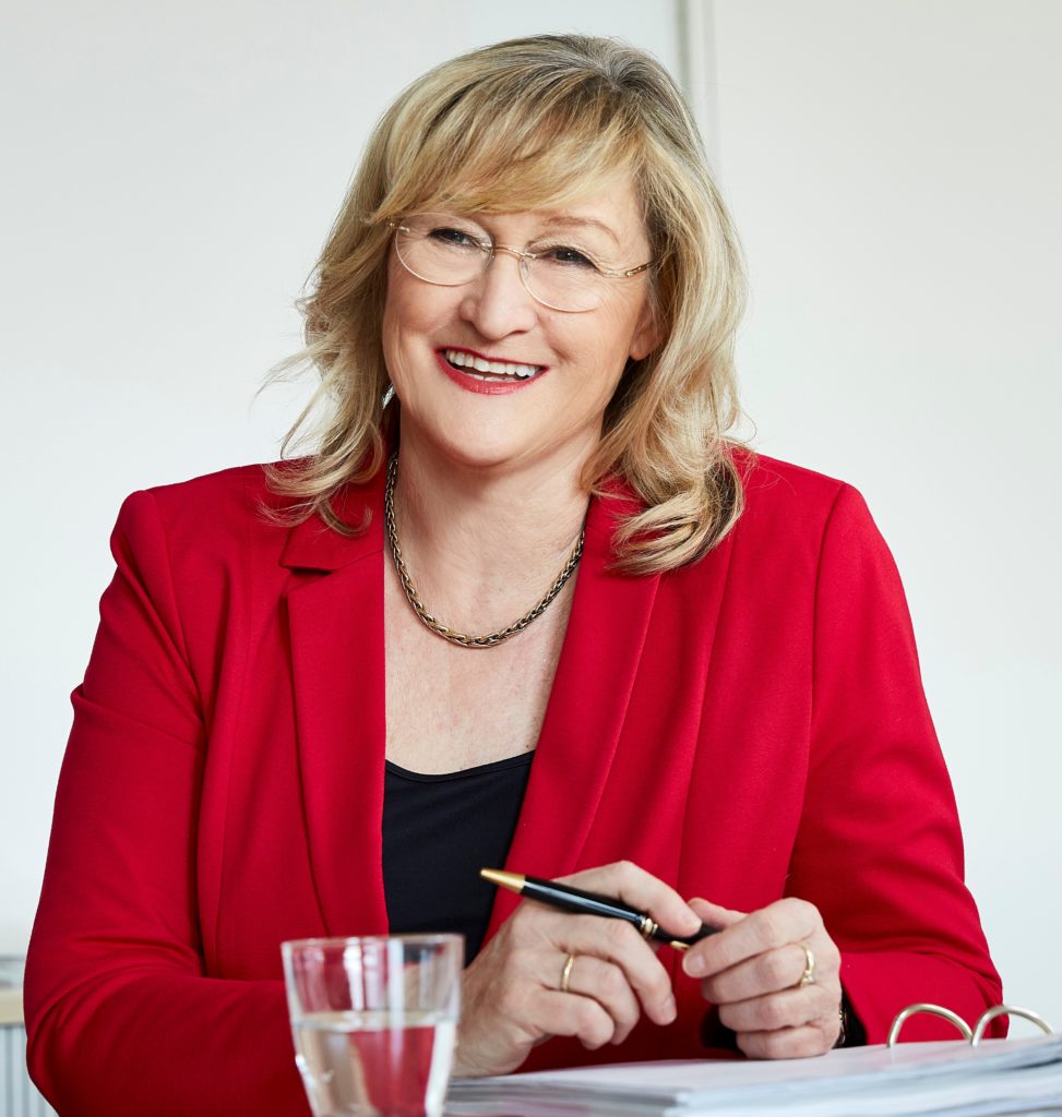 Prof. Manuela Rousseau - Science Scout